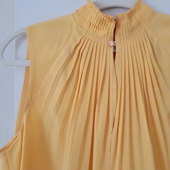 Tibi Arielle Silk Sleeveless Top Apricot Sz 2 - Picture 3 of 8